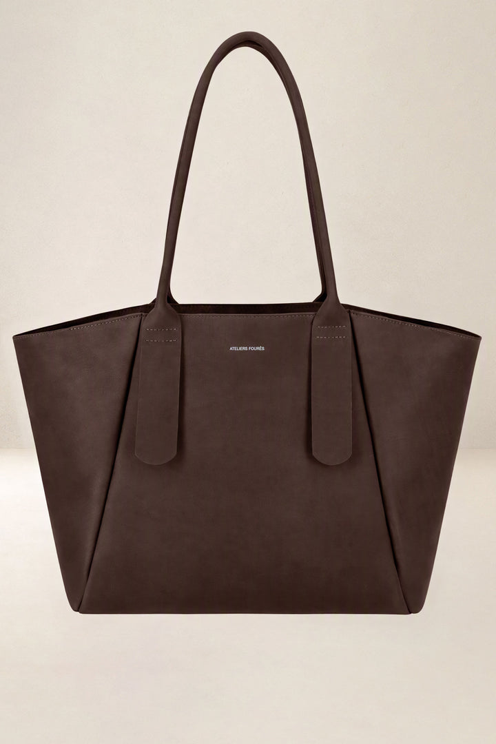 Sac de travail en cuir pleine fleur DÉMÉTER coloris chocolat, vue d’ensemble – Ateliers Fourès