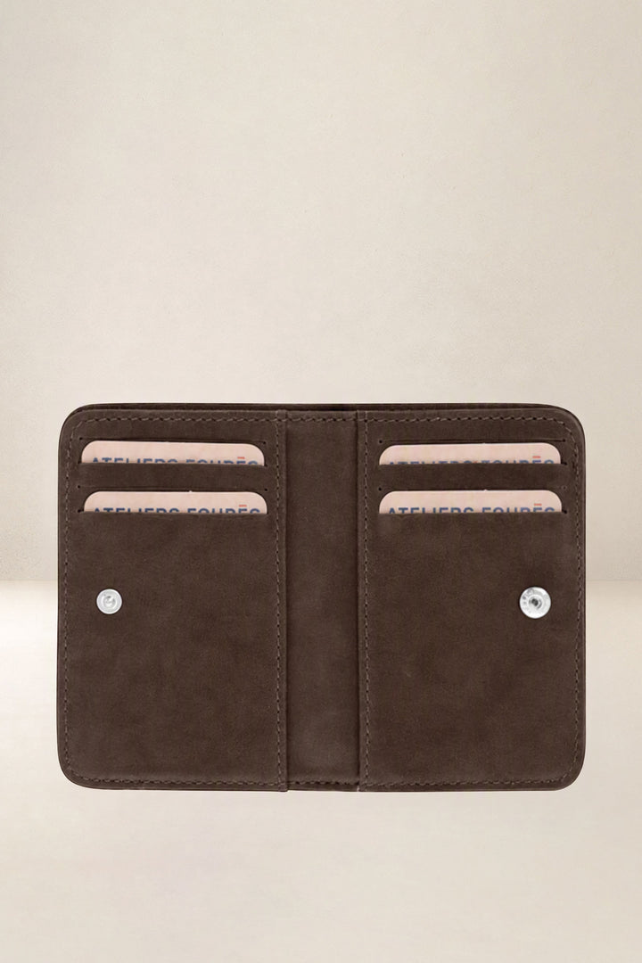 Porte-cartes en cuir pleine fleur ASTRÉE coloris chocolat, vue intérieure n°1 – Ateliers Fourès