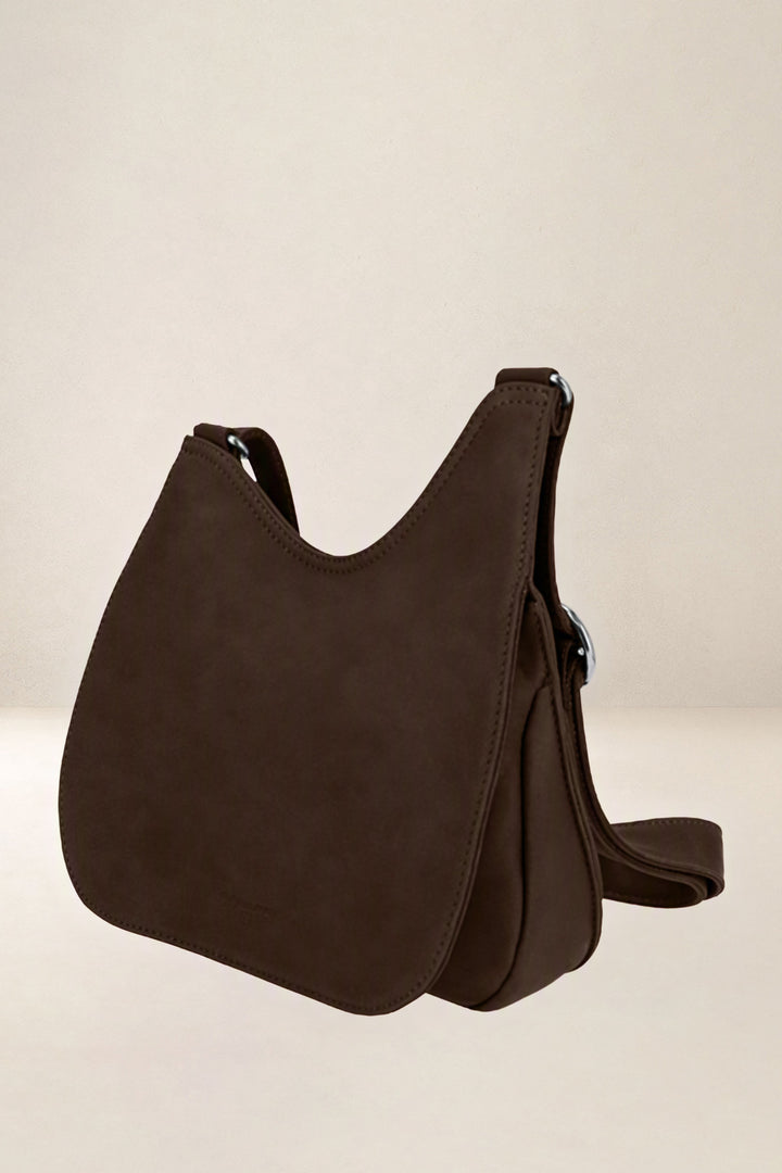 Sac à main en cuir pleine fleur ARTÉMIS coloris chocolat, vue de profil – Ateliers Fourès