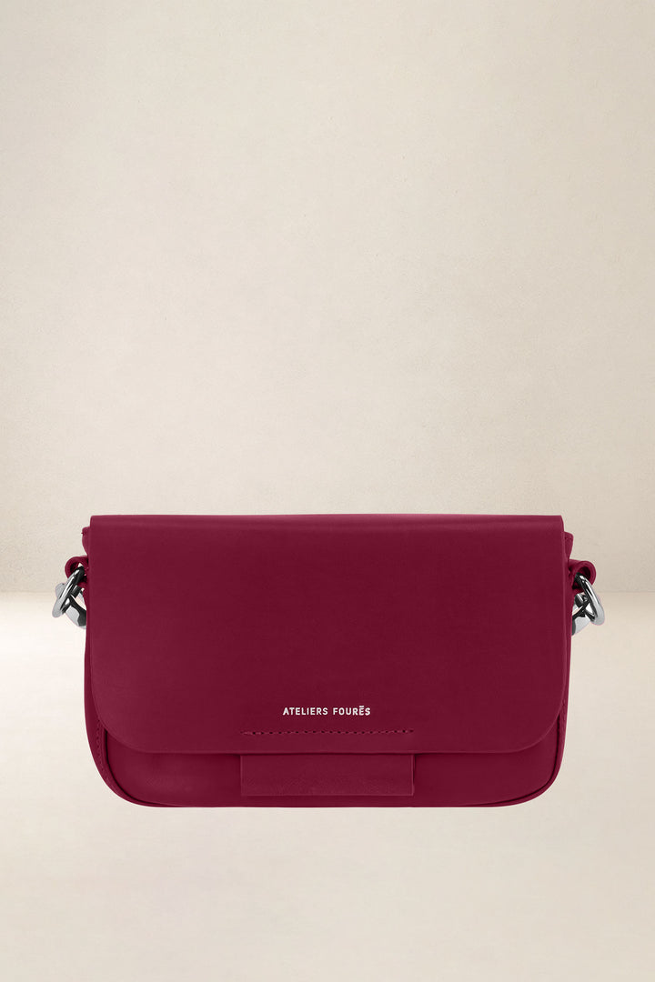 Sac à main en cuir pleine fleur CALISTA coloris pourpre, vue d’ensemble – Ateliers Fourès