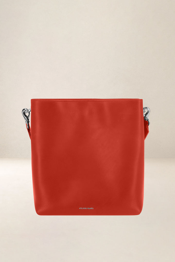 Grand sac en cuir pleine fleur ALCESTE coloris orange, vue d’ensemble – Ateliers Fourès