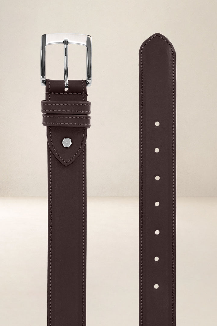 Ceinture en cuir pleine fleur VÉTIVER coloris marron, vue de face n°2 – Ateliers Fourès