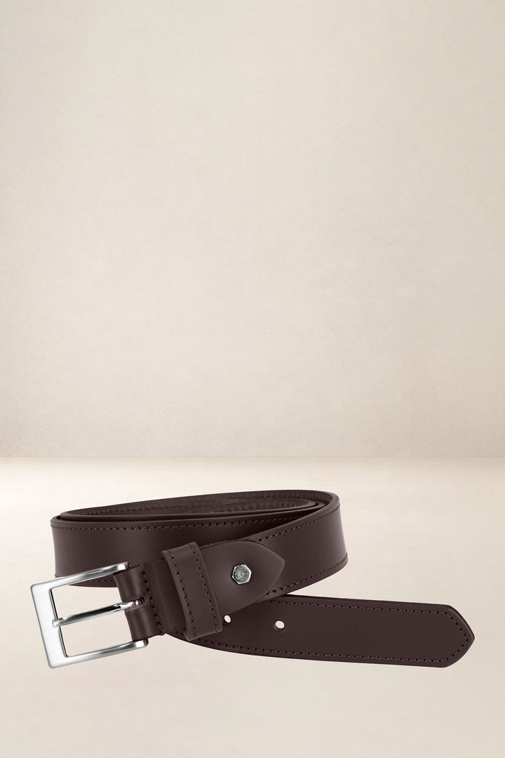 Ceinture en cuir pleine fleur SAUGE coloris marron, vue d’ensemble – Ateliers Fourès