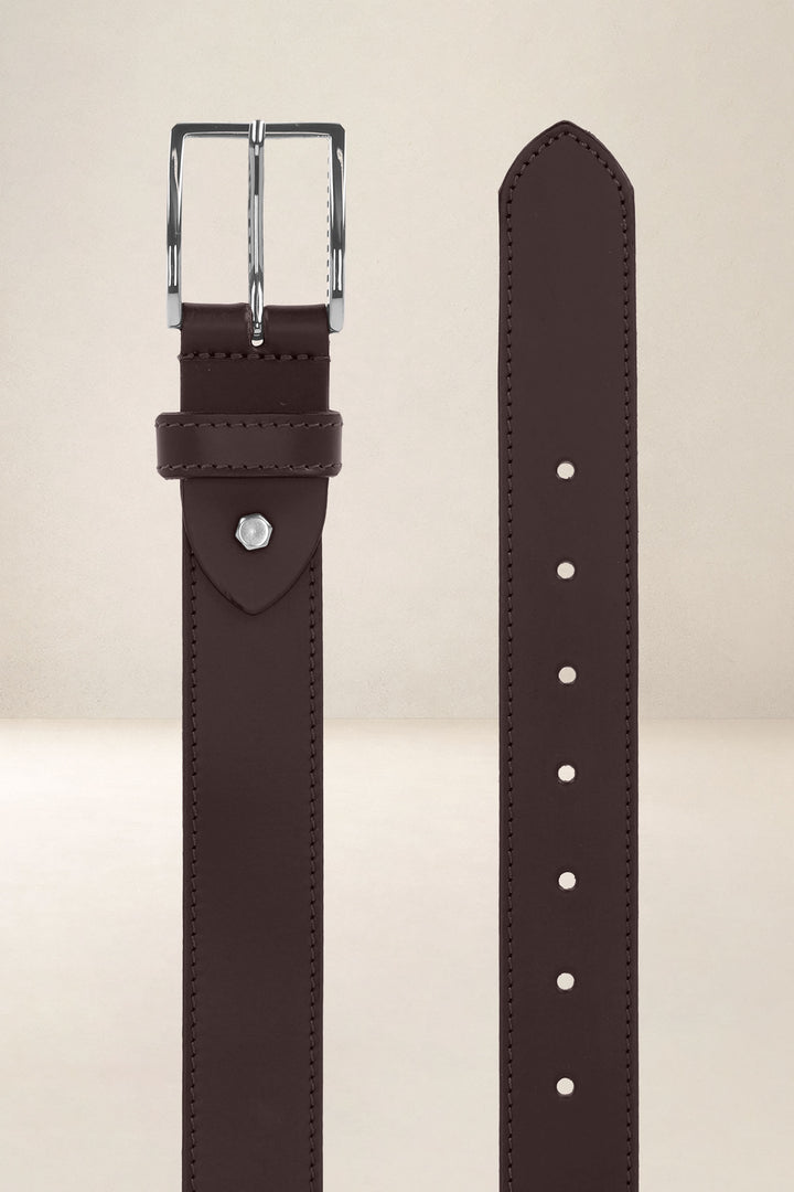 Ceinture en cuir pleine fleur CHÊNE coloris marron, vue de face n°2 – Ateliers Fourès
