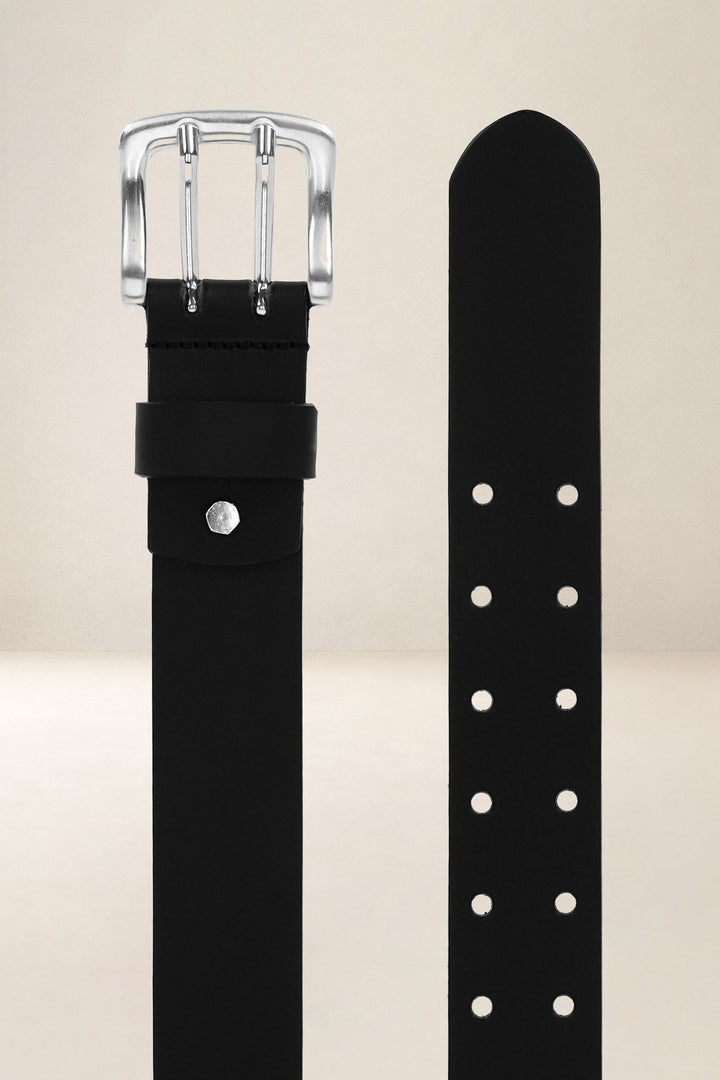 Ceinture en cuir pleine fleur ÉRABLE coloris noir, vue de face n°2 – Ateliers Fourès