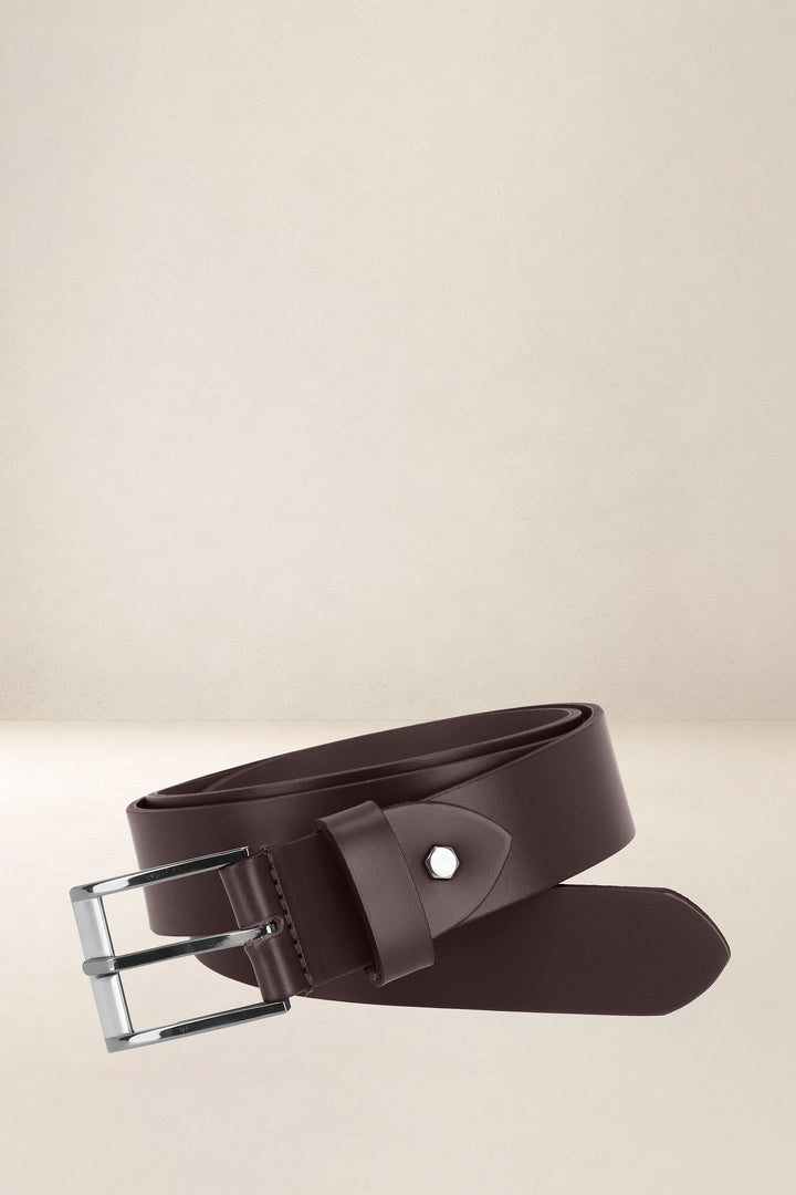 Ceinture en cuir pleine fleur CÈDRE coloris marron, vue d’ensemble – Ateliers Fourès