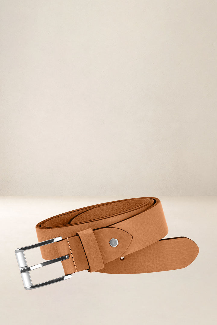 Ceinture en cuir pleine fleur CÈDRE coloris Missouri gold, vue de face n°1 – Ateliers Fourès