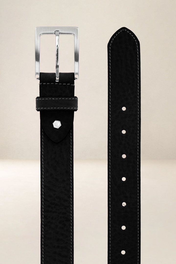 Ceinture en cuir pleine fleur NOYER coloris Missouri noir, vue de face n°2 – Ateliers Fourès