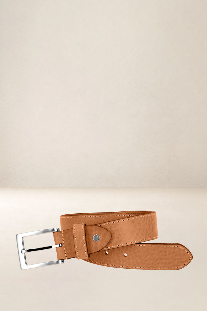 Ceinture en cuir pleine fleur NOYER coloris Missouri gold, vue de face n°1 – Ateliers Fourès