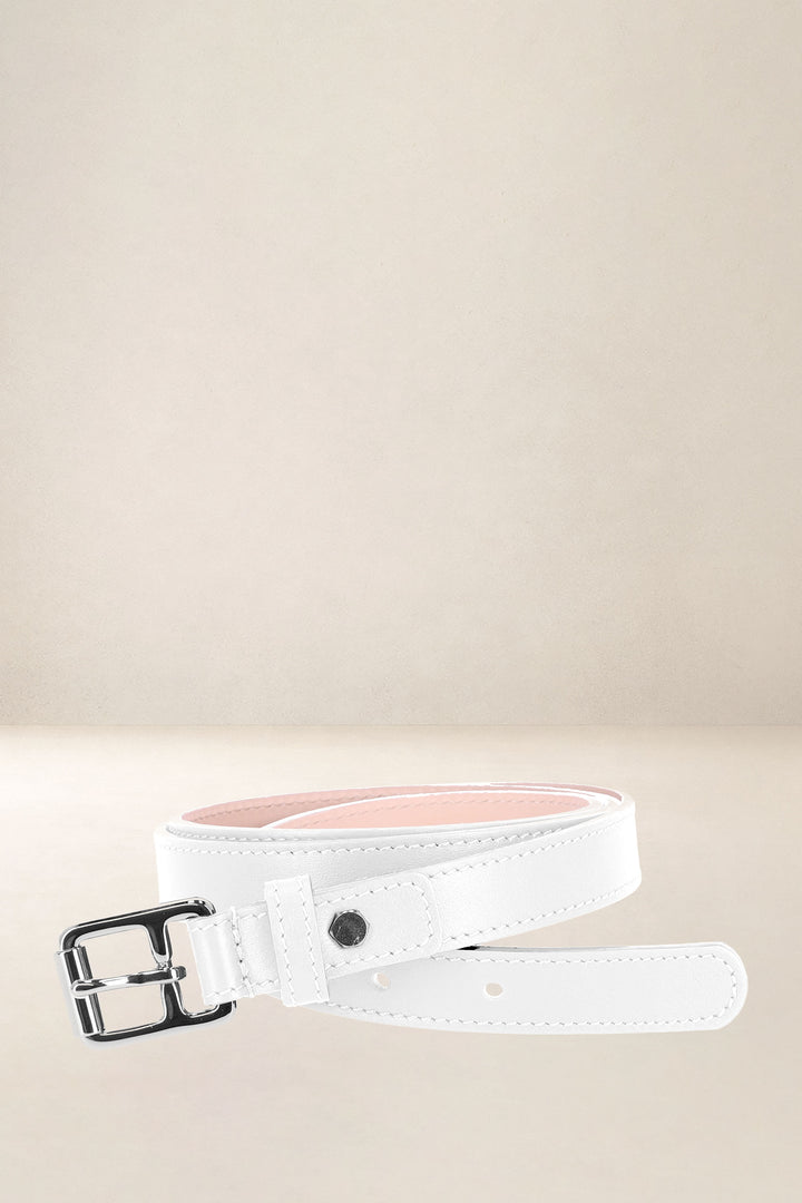 Ceinture en cuir pleine fleur PENSÉE coloris blanc, vue de face n°1 – Ateliers Fourès