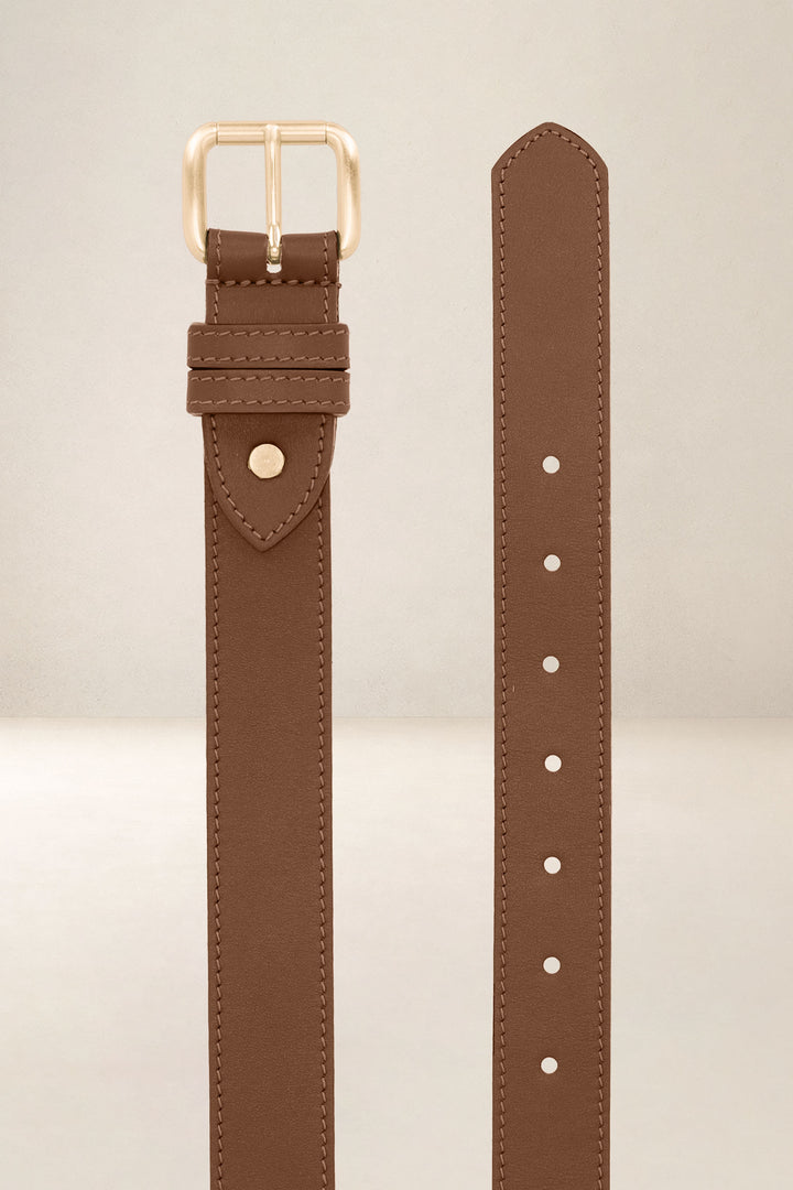 Ceinture en cuir pleine fleur DAHLIA coloris lion, vue de face n°2 – Ateliers Fourès