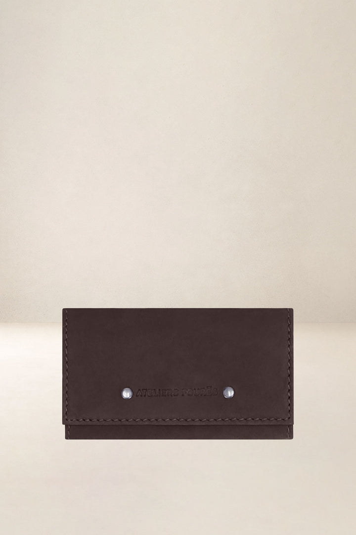 Accessoire en cuir en cuir pleine fleur ILION coloris mustang, vue d’ensemble – Ateliers Fourès