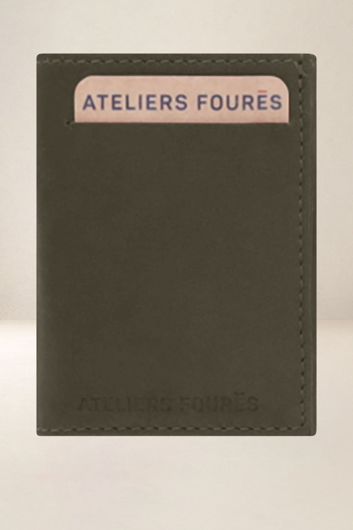 Portefeuille compact en cuir pleine fleur THASOS coloris bronze, vue de face – Ateliers Fourès