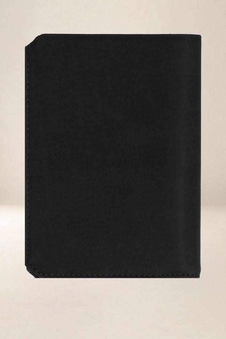 Grand portefeuille en cuir pleine fleur PROMÉTHÉE coloris noir, vue de dos – Ateliers Fourès