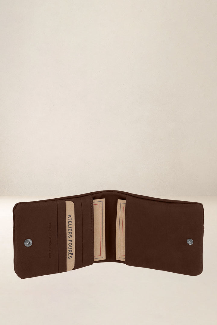 Portefeuille medium en cuir pleine fleur ULYSSE coloris cognac, vue intérieure n°2 – Ateliers Fourès