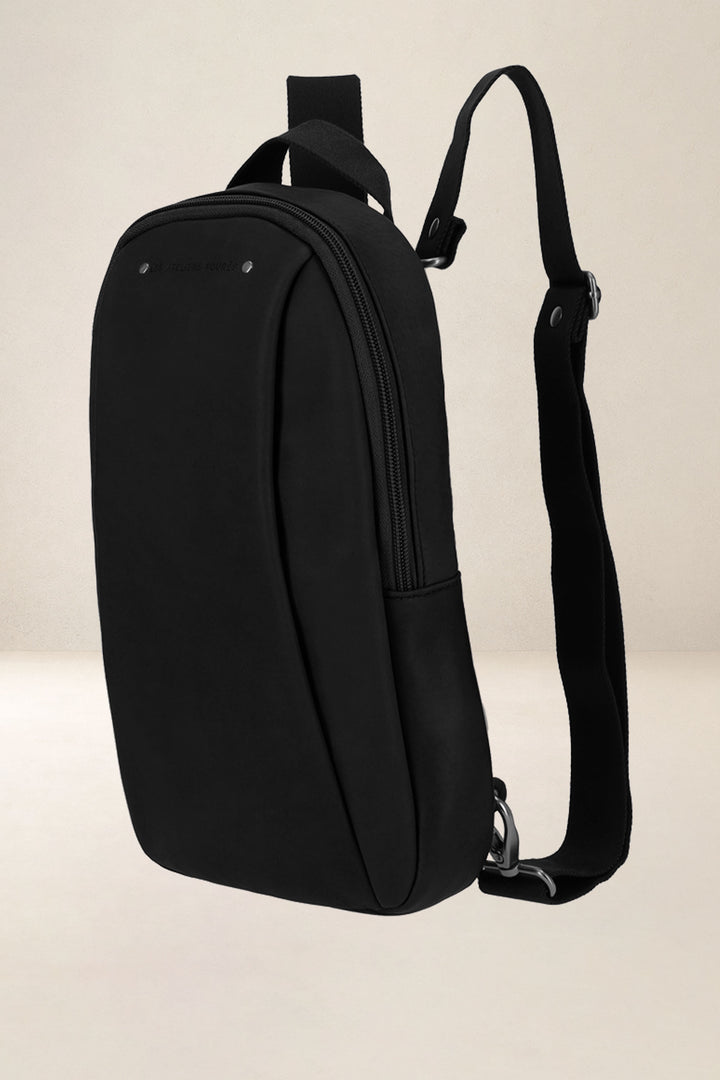 Holster en cuir pleine fleur OURANOS coloris noir, vue de profil n°1 – Ateliers Fourès