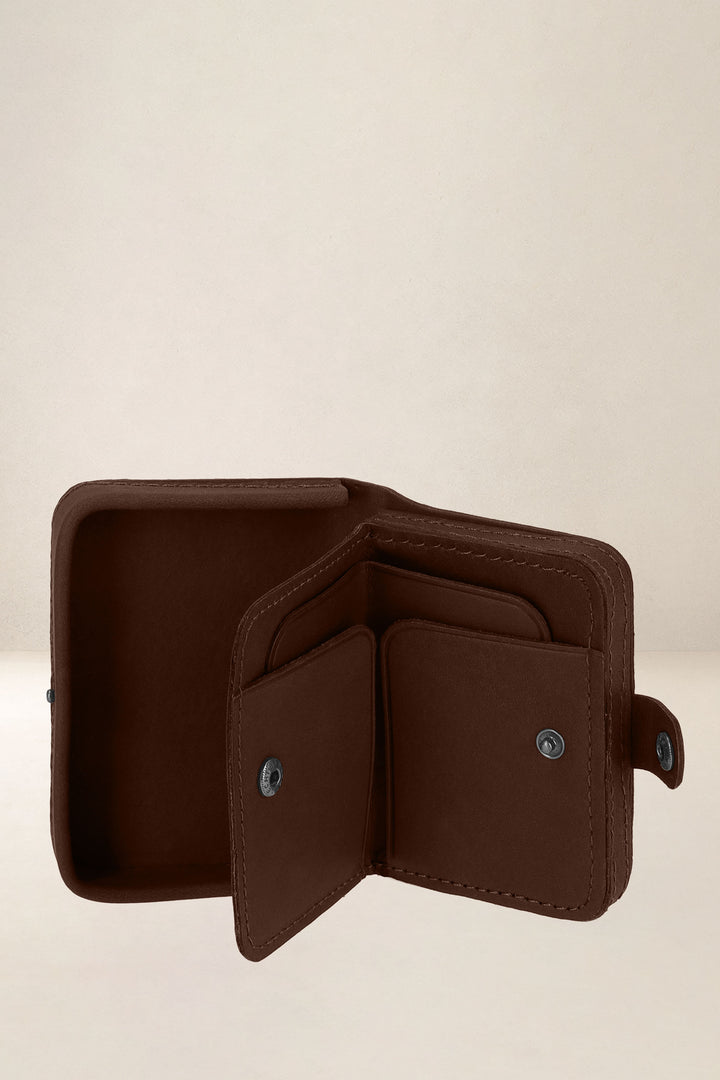 Porte-cartes en cuir pleine fleur ÉLÉOS coloris cognac, vue intérieure n°3 – Ateliers Fourès
