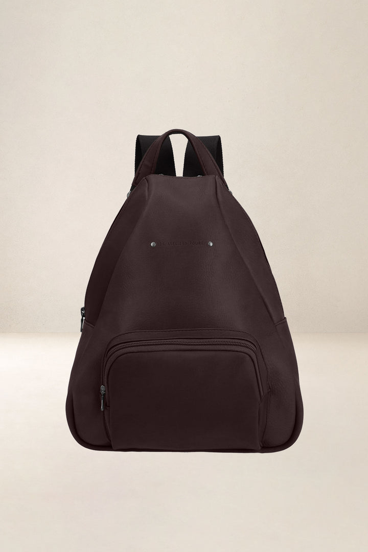 Sac à dos en cuir pleine fleur EOLE coloris mustang, vue d’ensemble – Ateliers Fourès