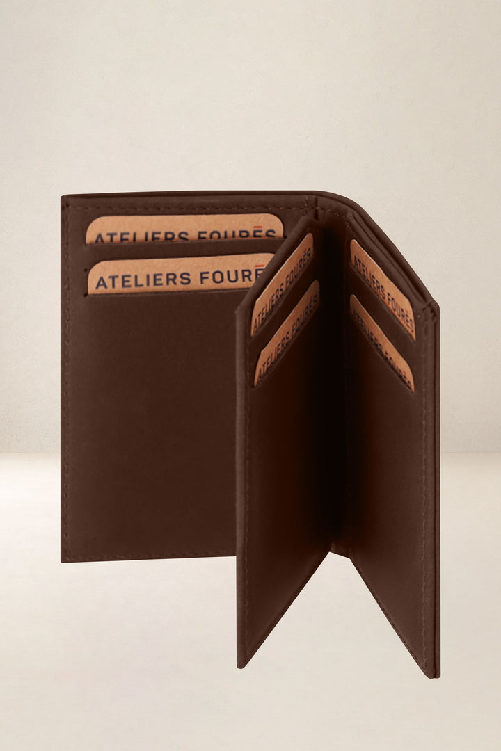 Portefeuille compact en cuir pleine fleur POLLUX coloris cognac, vue intérieure n°2 – Ateliers Fourès