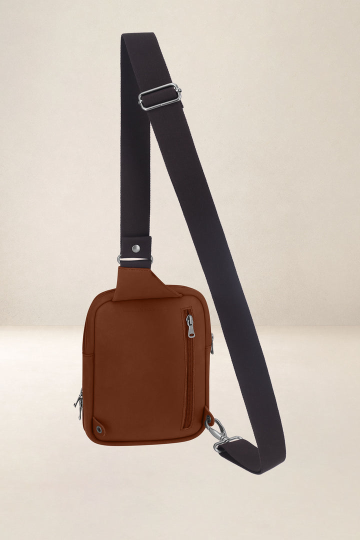 Holster en cuir pleine fleur EURIPIDE coloris fauve, vue de dos – Ateliers Fourès