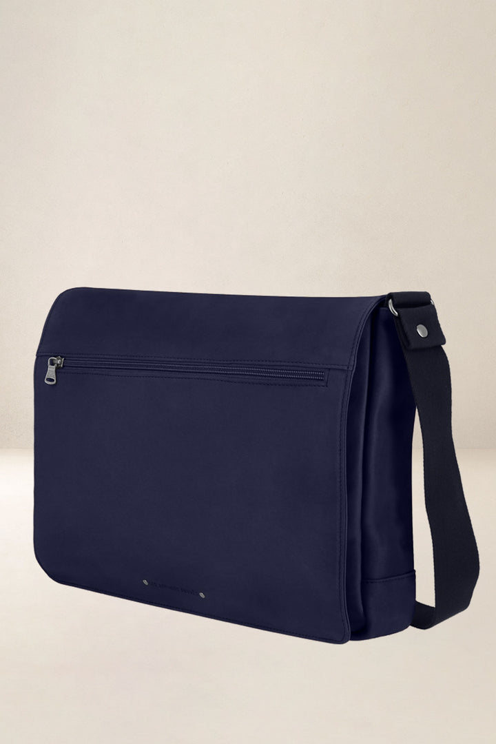 Sac de travail en cuir pleine fleur ATTIS coloris marine, vue de profil – Ateliers Fourès