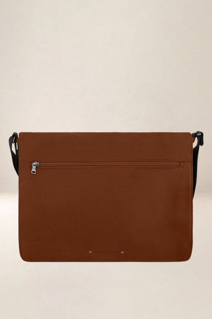 Sac de travail en cuir pleine fleur ATTIS coloris fauve, vue d’ensemble – Ateliers Fourès