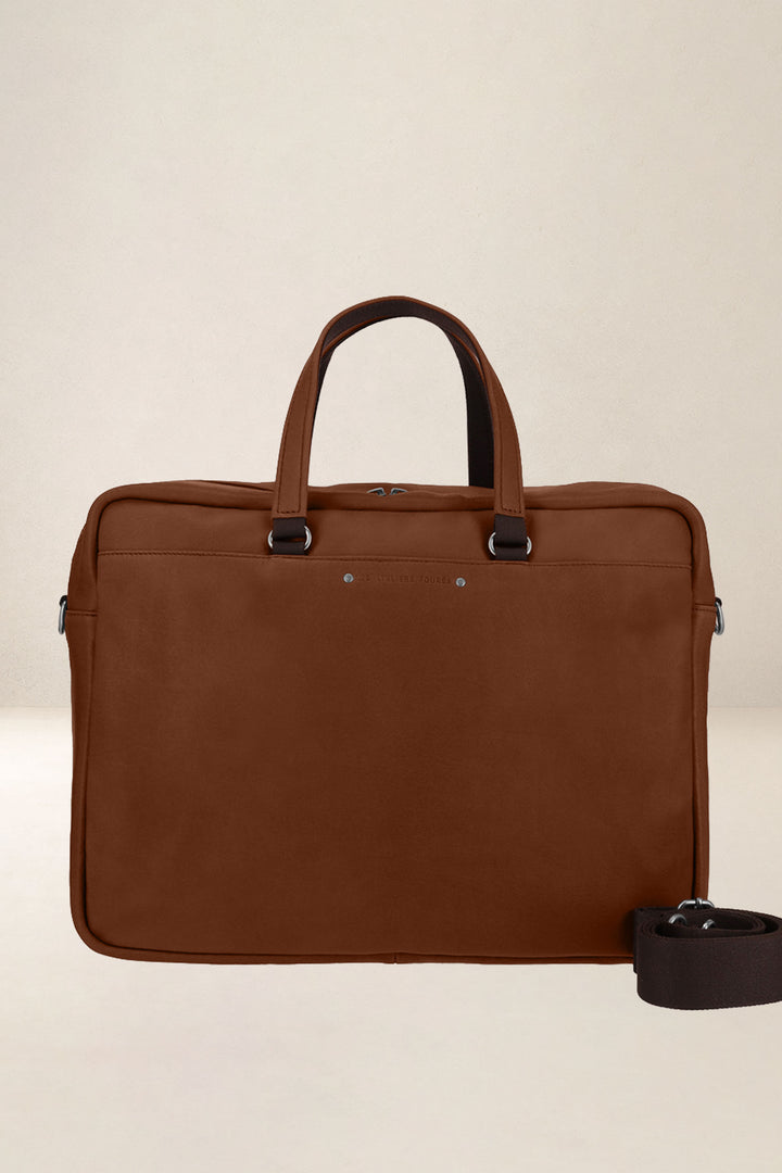 Sac de travail en cuir pleine fleur ITHAQUE coloris fauve, vue d’ensemble – Ateliers Fourès