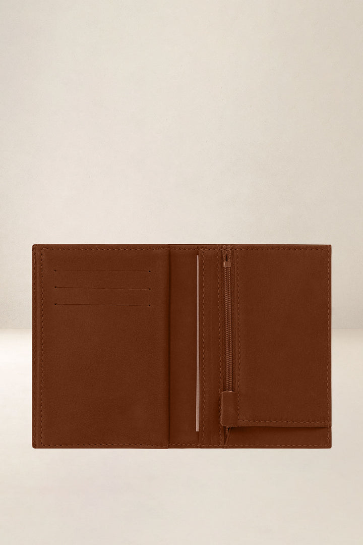 Portefeuille medium en cuir pleine fleur ACHILLE coloris fauve, vue intérieure n°1 – Ateliers Fourès