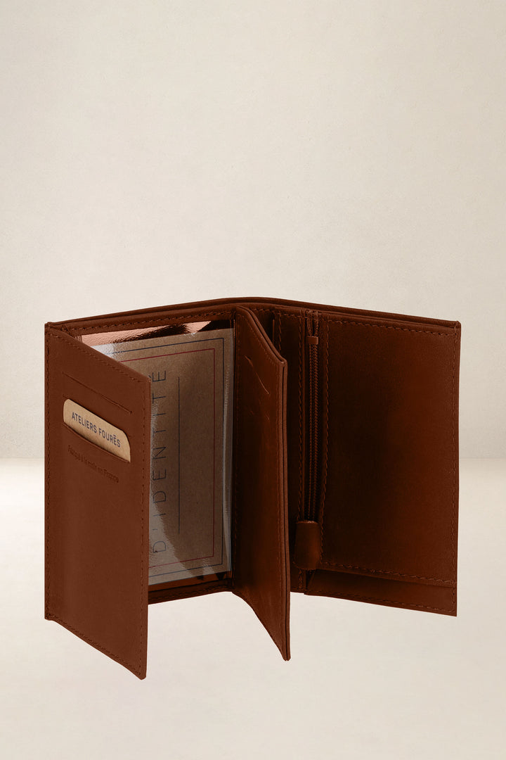 Portefeuille medium en cuir pleine fleur ACHILLE coloris fauve, vue intérieure n°4 – Ateliers Fourès