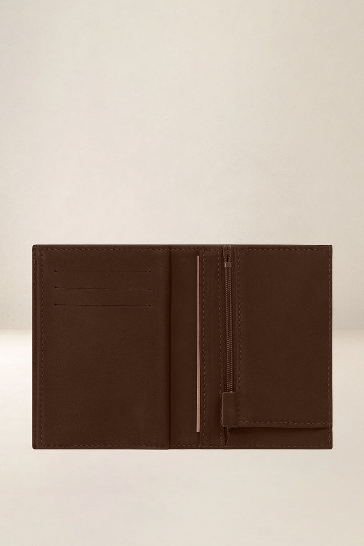 Portefeuille medium en cuir pleine fleur ACHILLE coloris cognac, vue intérieure n°1 – Ateliers Fourès