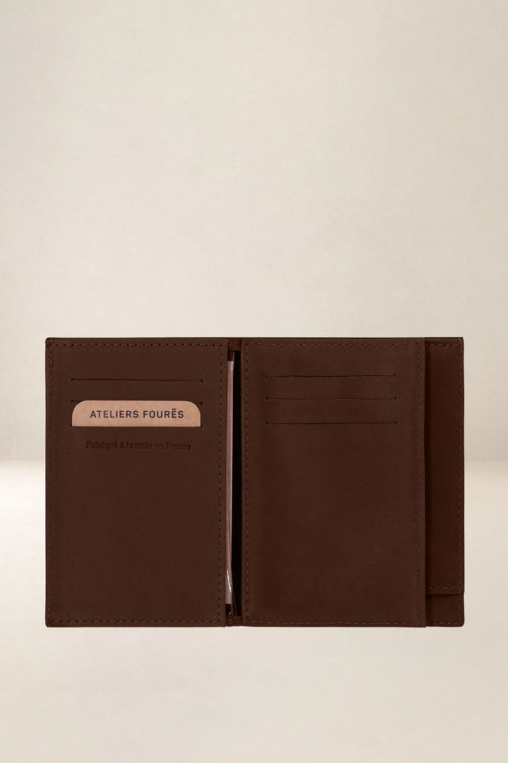 Portefeuille medium en cuir pleine fleur ACHILLE coloris cognac, vue intérieure n°2 – Ateliers Fourès