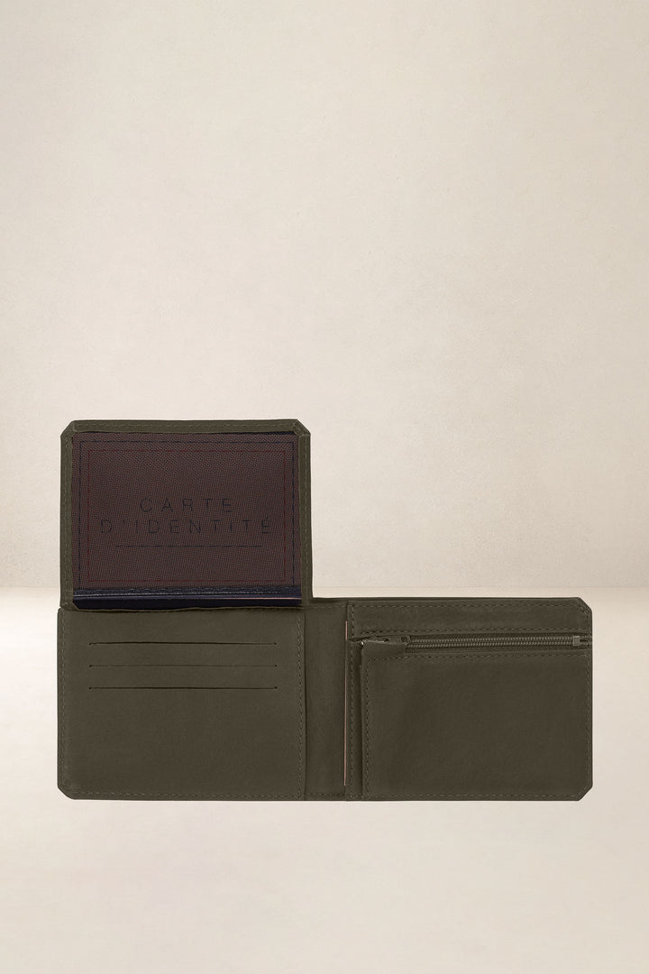 Portefeuille medium en cuir pleine fleur ULYSSE coloris bronze, vue intérieure n°2 – Ateliers Fourès
