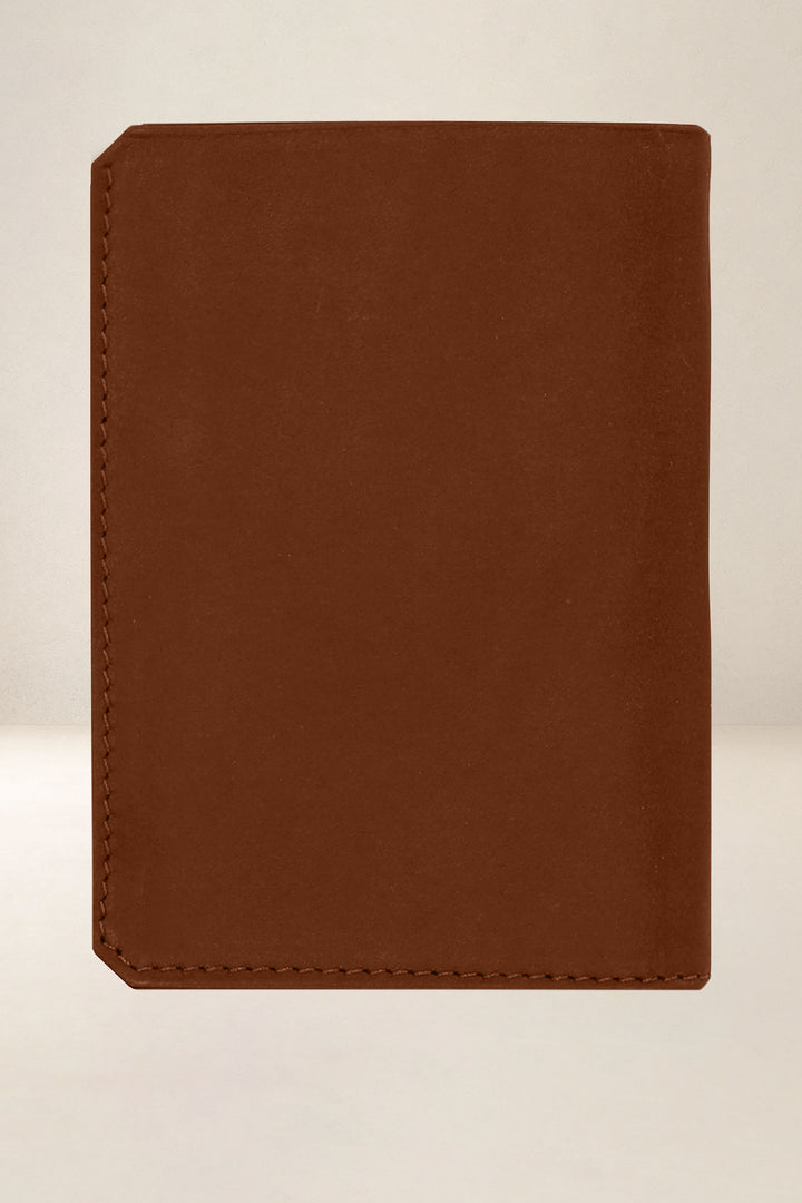 Portefeuille medium en cuir pleine fleur ACHILLE coloris fauve, vue de dos – Ateliers Fourès