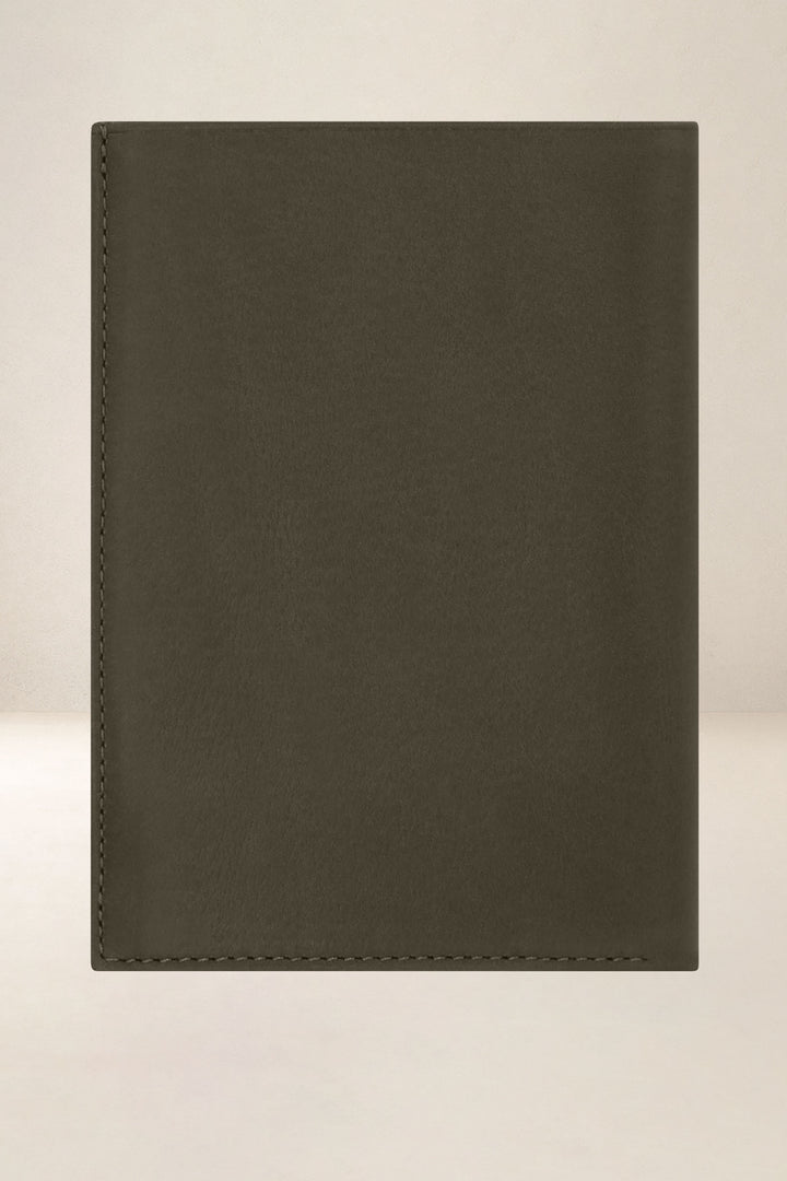 Grand portefeuille en cuir pleine fleur PROMÉTHÉE coloris bronze, vue de dos – Ateliers Fourès