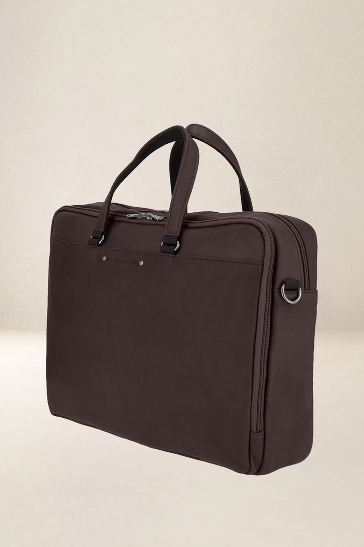 Sac de travail en cuir pleine fleur ITHAQUE coloris mustang, vue de profil – Ateliers Fourès
