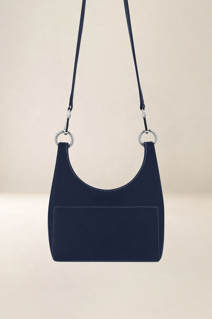 Mini sac en cuir pleine fleur AMAZONE coloris minuit, vue d’ensemble – Ateliers Fourès
