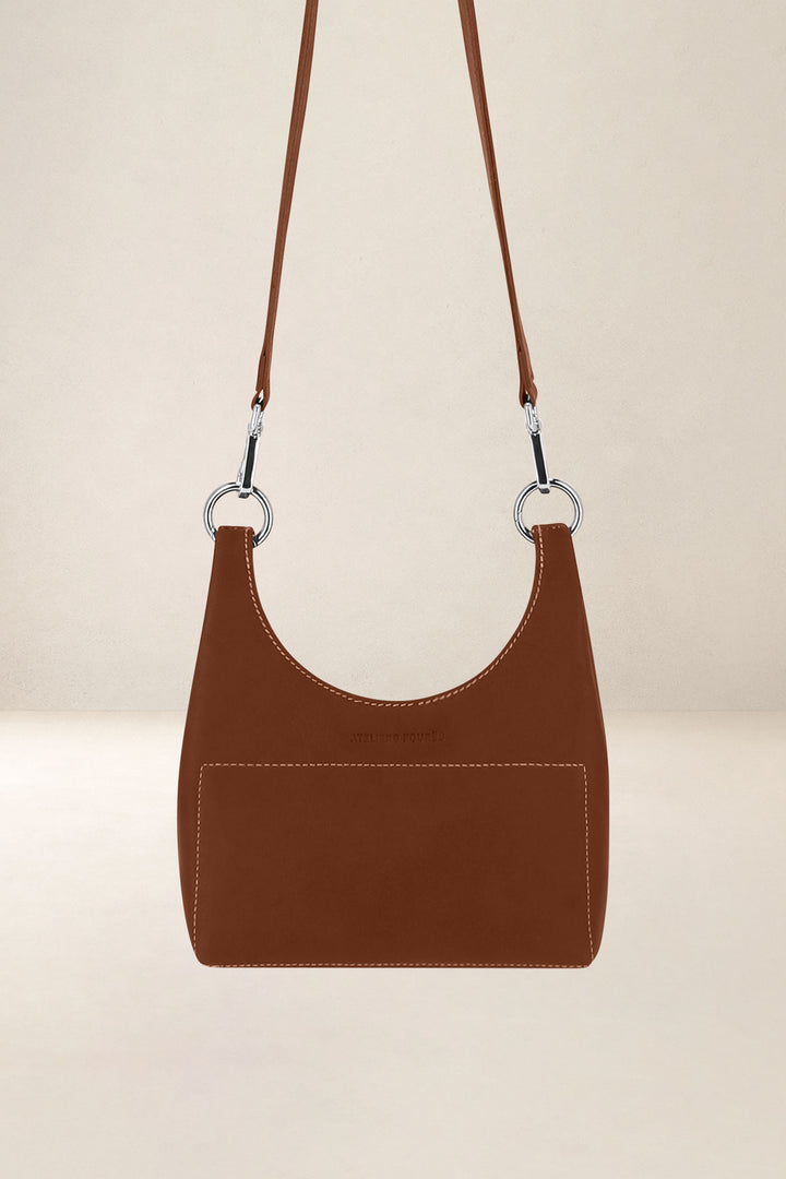 Mini sac en cuir pleine fleur AMAZONE coloris fauve, vue d’ensemble – Ateliers Fourès