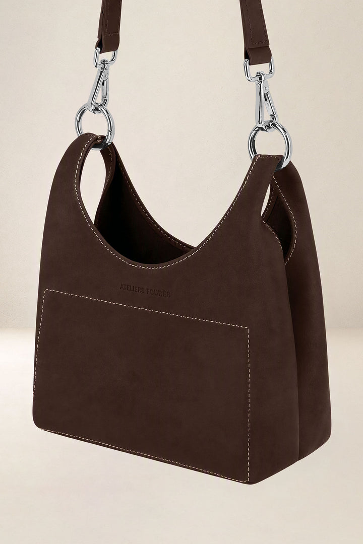 Mini sac en cuir pleine fleur AMAZONE coloris chocolat, vue de profil – Ateliers Fourès