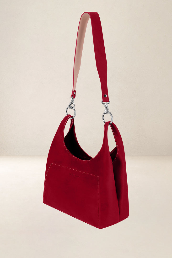 Sac bandoulière en cuir pleine fleur AMAZONE coloris amour, vue de profil n°1 – Ateliers Fourès