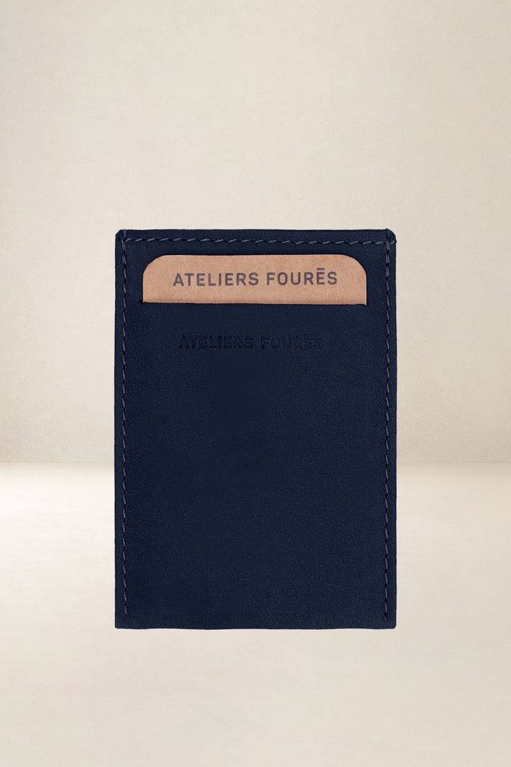 Porte-cartes en cuir pleine fleur MUSES coloris minuit, vue d’ensemble – Ateliers Fourès