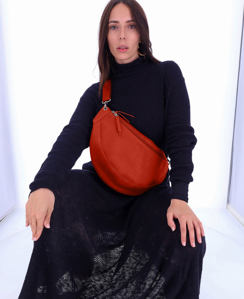 orange #3666151033952