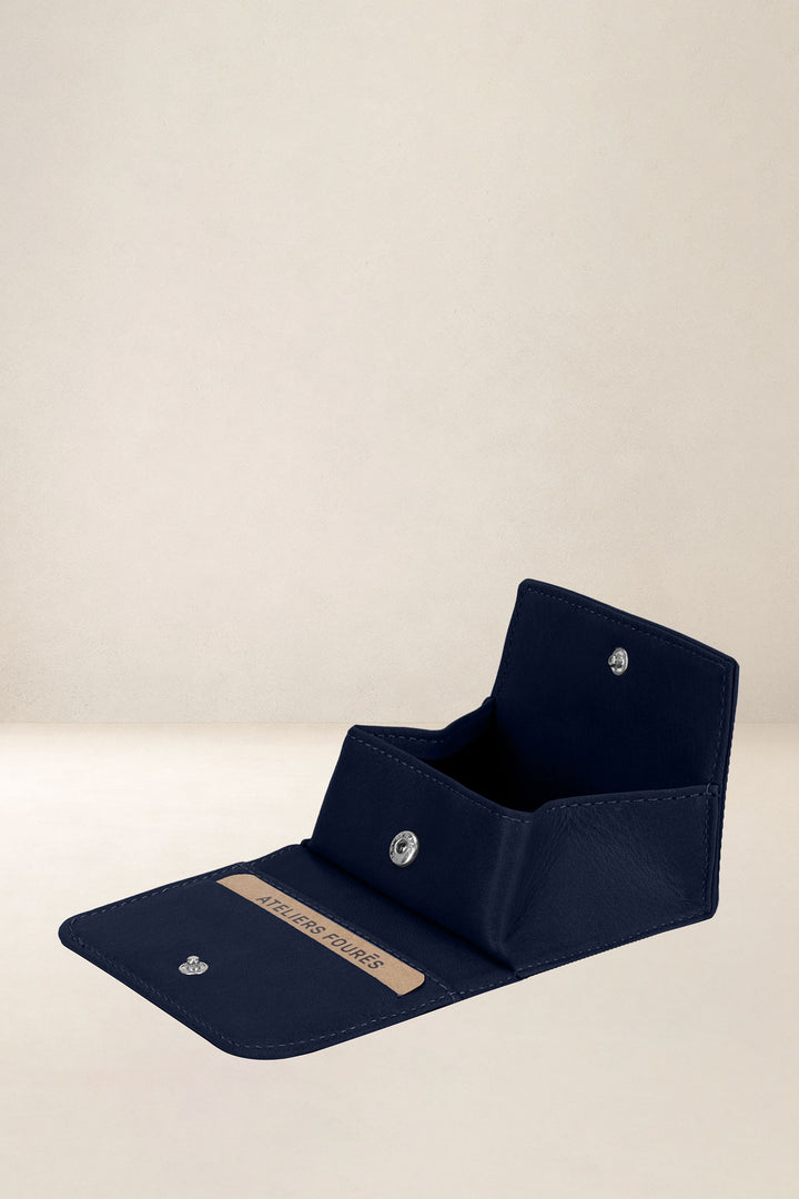 Portefeuille compact en cuir pleine fleur ERATO coloris minuit, vue intérieure n°2 – Ateliers Fourès