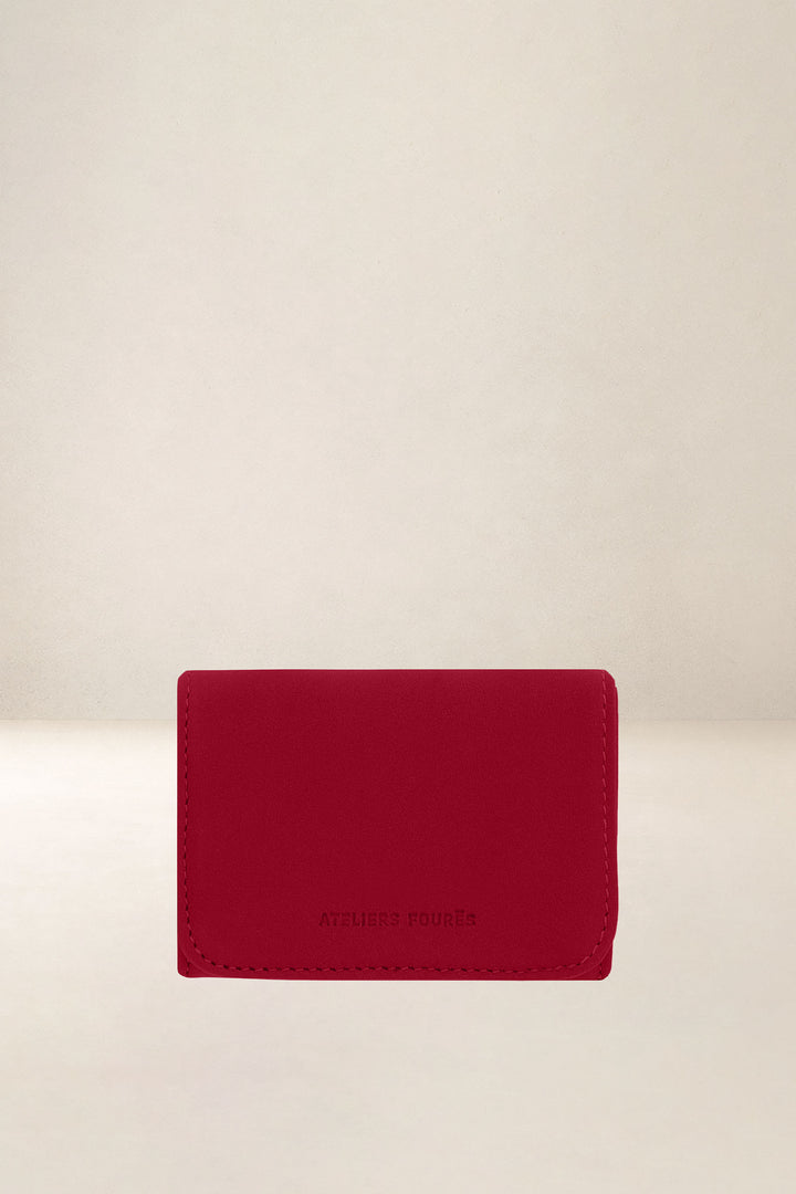 Portefeuille compact en cuir pleine fleur ERATO coloris amour, vue d’ensemble – Ateliers Fourès