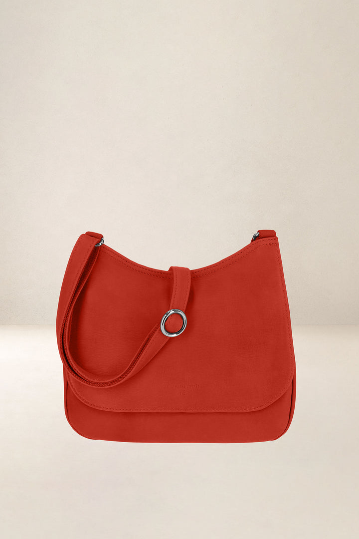 Sac à main en cuir pleine fleur ARTÉMIS coloris orange confit, vue d’ensemble – Ateliers Fourès