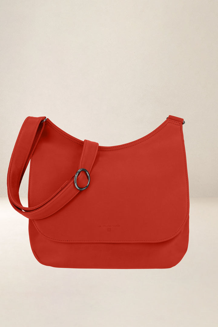 Sac à main en cuir pleine fleur ARTÉMIS coloris orange confit, vue d’ensemble – Ateliers Fourès