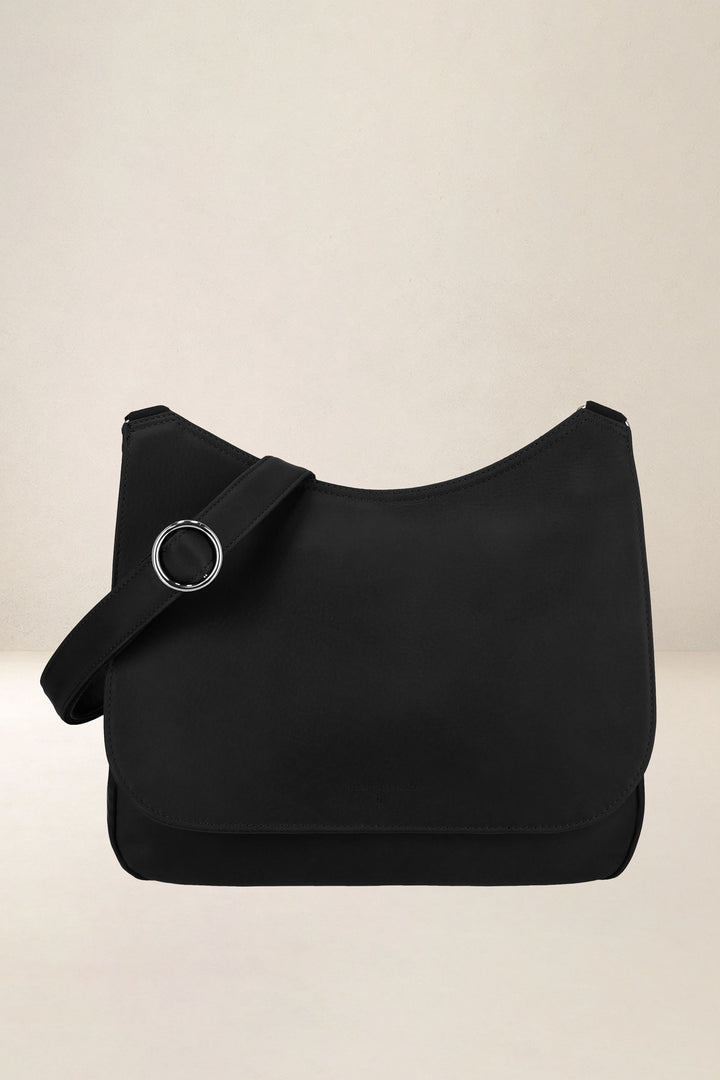 Sac à main en cuir pleine fleur ARTÉMIS coloris noir, vue de face – Ateliers Fourès