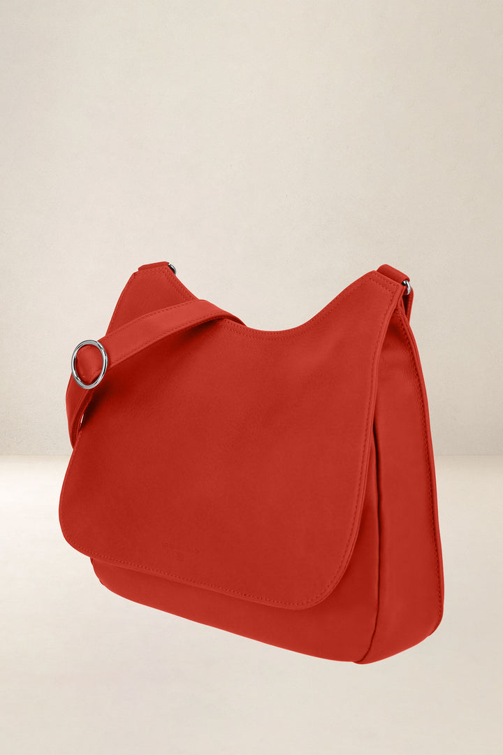 Sac à main en cuir pleine fleur ARTÉMIS coloris orange confit, vue de profil – Ateliers Fourès