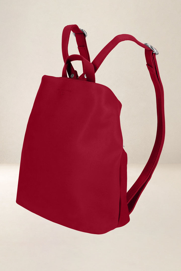 Sac à dos en cuir pleine fleur PSYCHÉ coloris amour, vue de profil n°1 – Ateliers Fourès