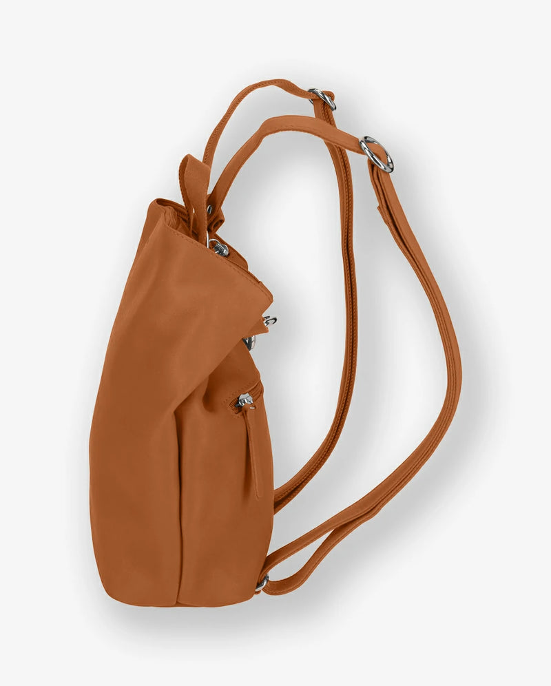 lionne #3666151025636