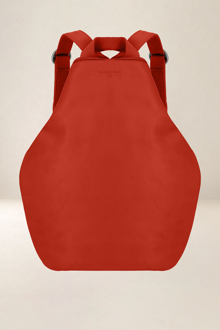 Sac à dos en cuir pleine fleur PSYCHÉ coloris orange confit, vue d’ensemble – Ateliers Fourès
